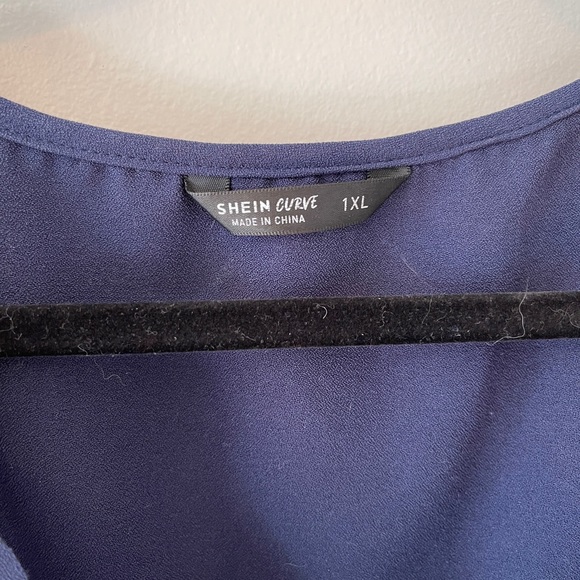 Blue tank top shirt - Picture 3 of 3